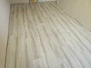 Укладка ламината в комнате в Санкт-Петербурге — фото выполненной работы 1