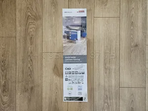 Укладка ламината в комнате в Санкт-Петербурге — фото выполненной работы 4