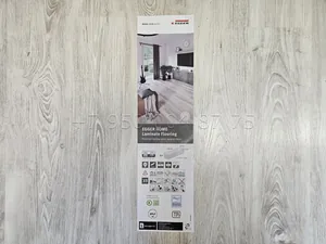 Укладка ламината в комнате и коридоре в Санкт-Петербурге — фото выполненной работы 10