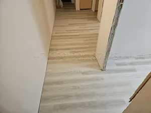 Укладка кварцвинила в квартире в Санкт-Петербурге — фото выполненной работы 2